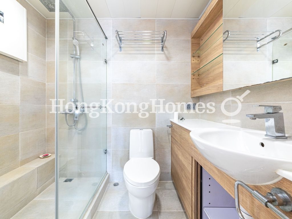 Master Bathroom — 雍景臺 - 第02座，西半山