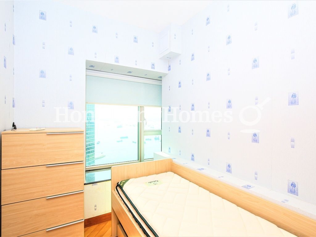 Second Bedroom — 擎天半島 3座，尖沙咀