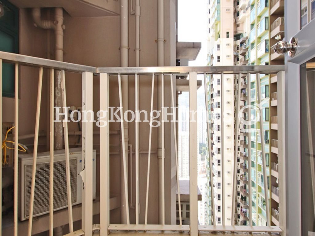 Second Balcony off Living n Dining Room — 嘉亨灣 05座，鰂魚涌