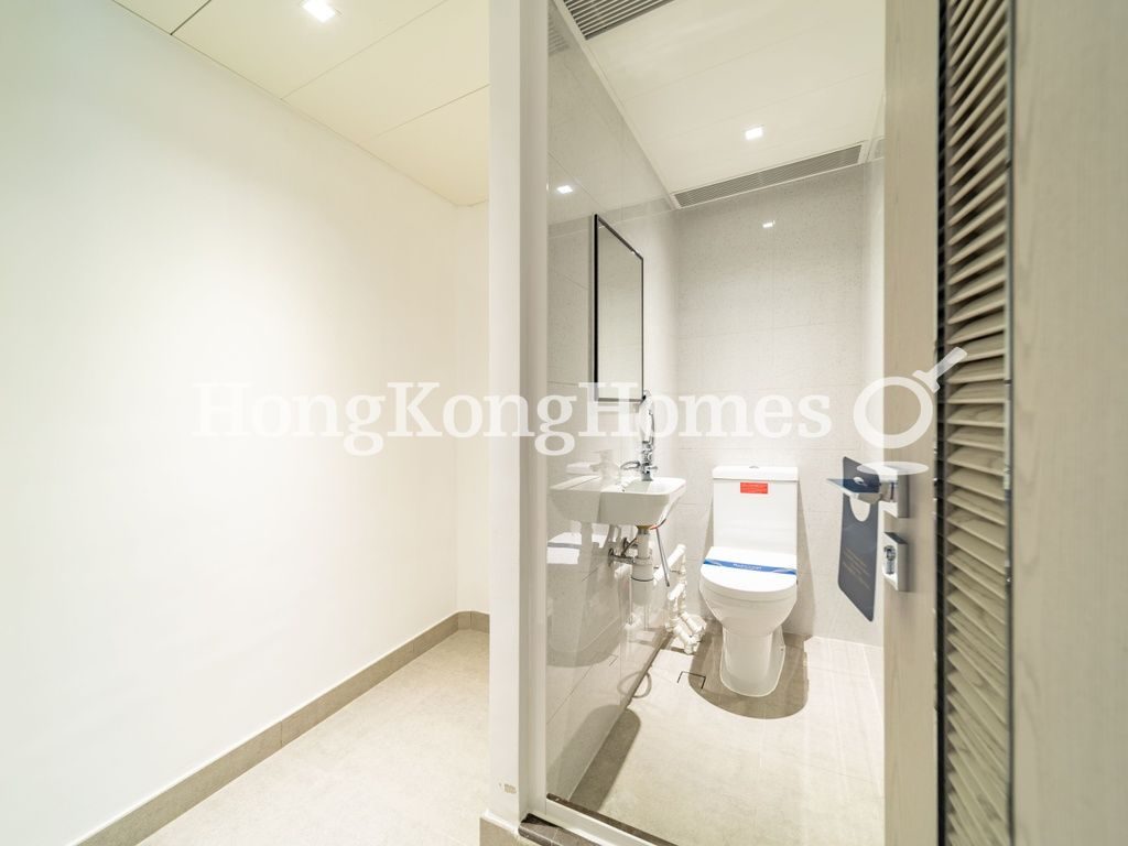 Maid's Room — 港島南岸 - 第 3B期 Blue Coast - 第 2B座，黃竹坑