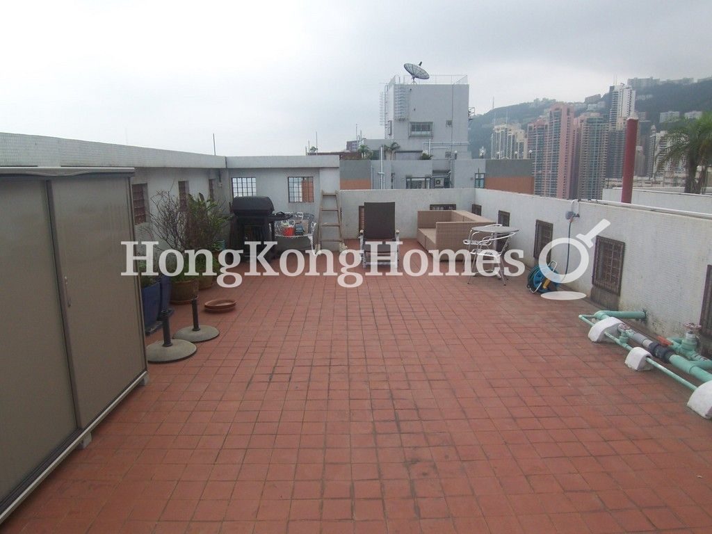 Private Roof Terrace — 駿豪閣，西半山