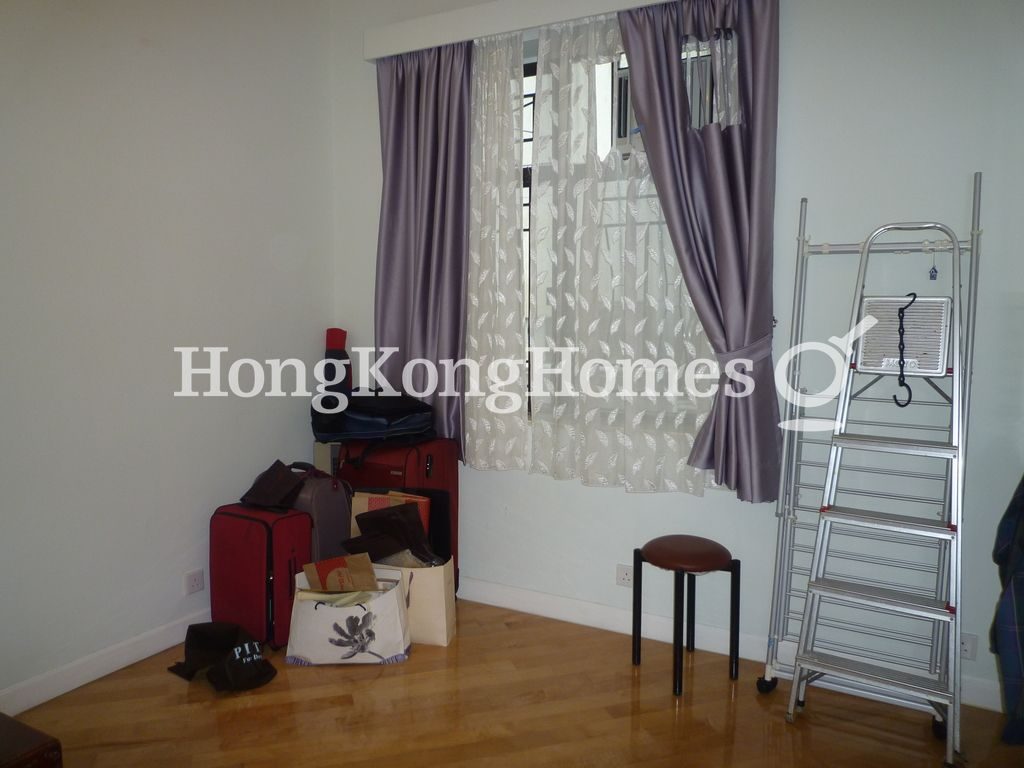 Second Bedroom — 樂陶苑 - D座，跑馬地