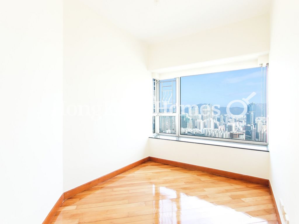 Second Bedroom — 擎天半島 5座，尖沙咀