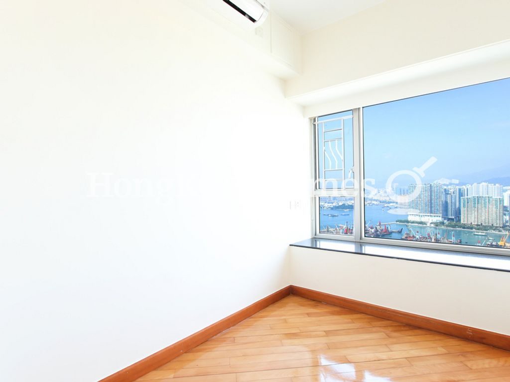 Third Bedroom — 擎天半島 5座，尖沙咀