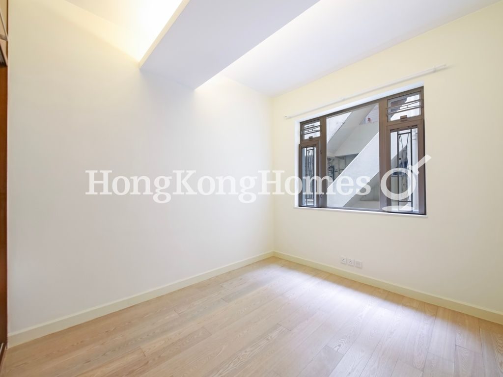 Second Bedroom — 好景大廈，中半山