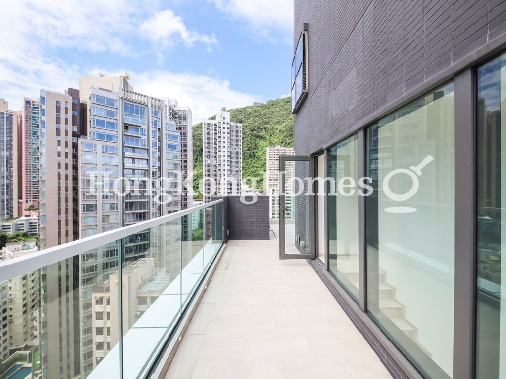Private Roof Terrace — 半山捌號，西半山