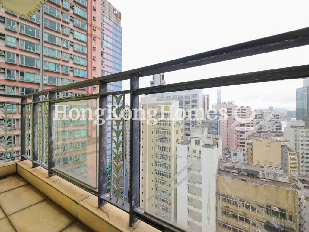 Balcony off Living and Dining Room — 美意居，上環