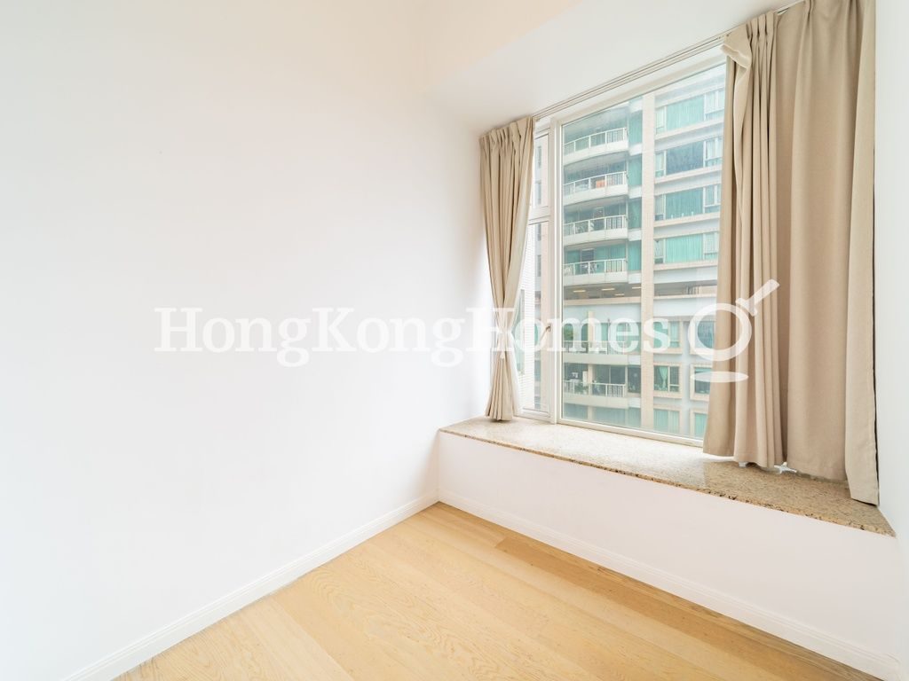 Third Bedroom — 干德道18號，西半山