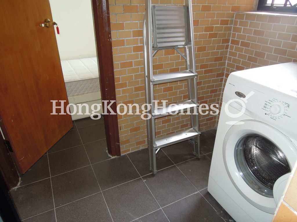 Utility Area & Maid Room — Imperial Court - Block C, Mid-levels West