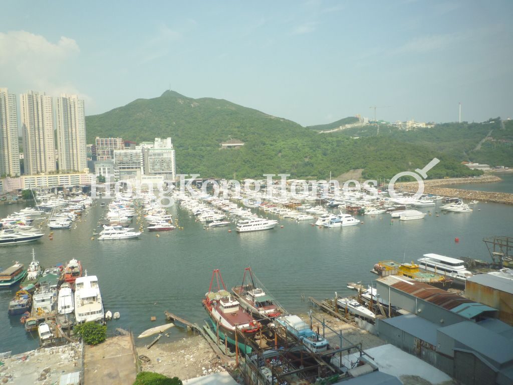 View from Master Bedroom — 南灣 - 第6座，鴨脷洲