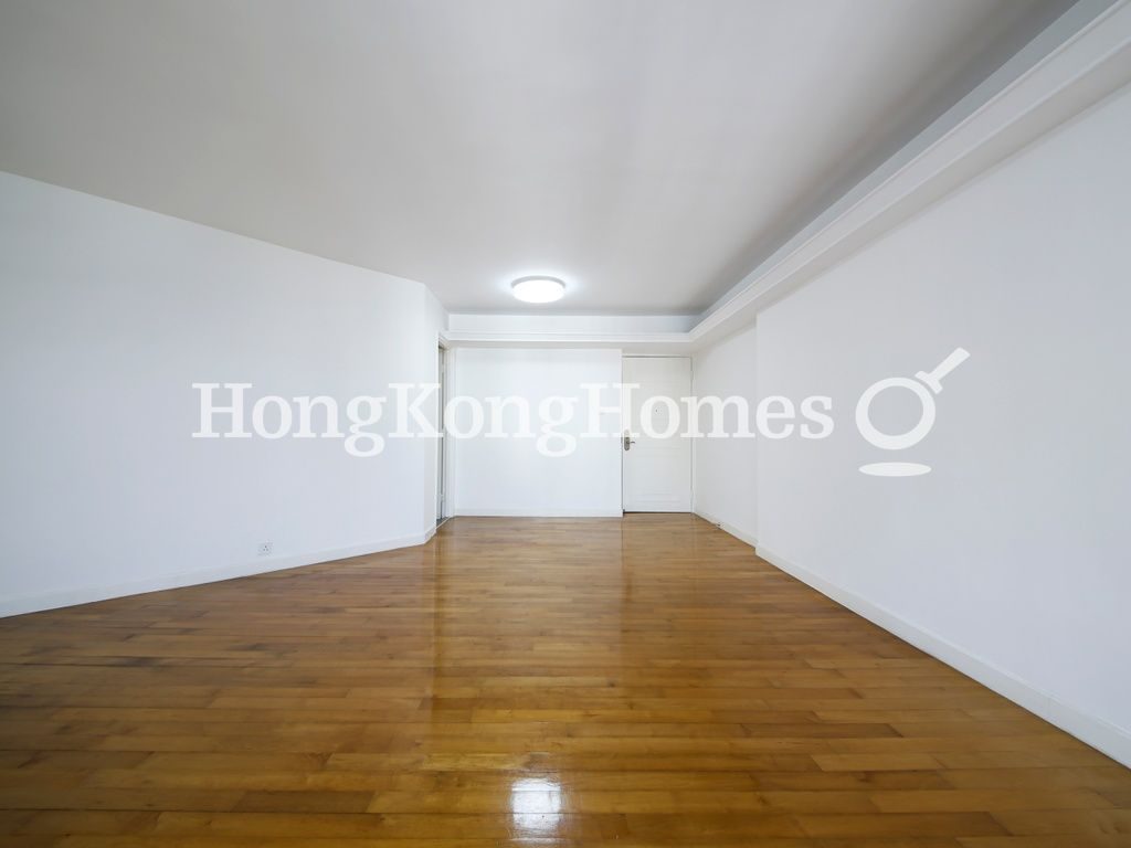 Living and Dining Room — Park Towers - Tower One, North Point