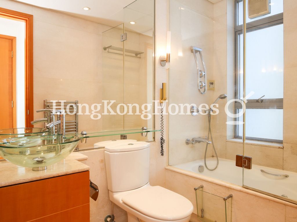 Master Bathroom — 貝沙灣 04期, 南灣，薄扶林
