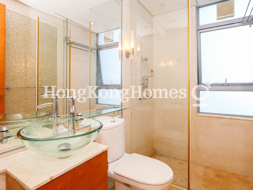 Guest Bathroom — 貝沙灣 04期, 南灣，薄扶林