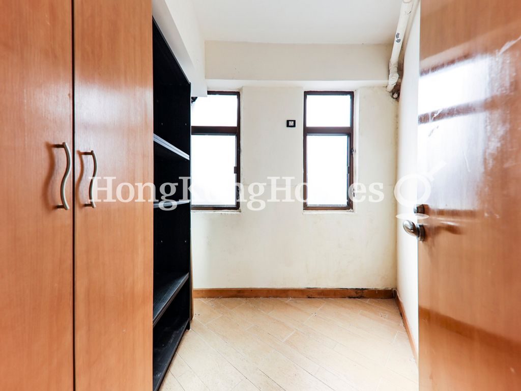Store Room — 海景台，北角半山