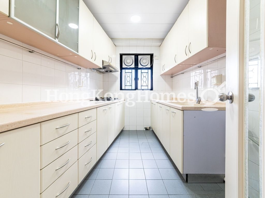 Kitchen — The Grand Panorama II, Mid-levels West