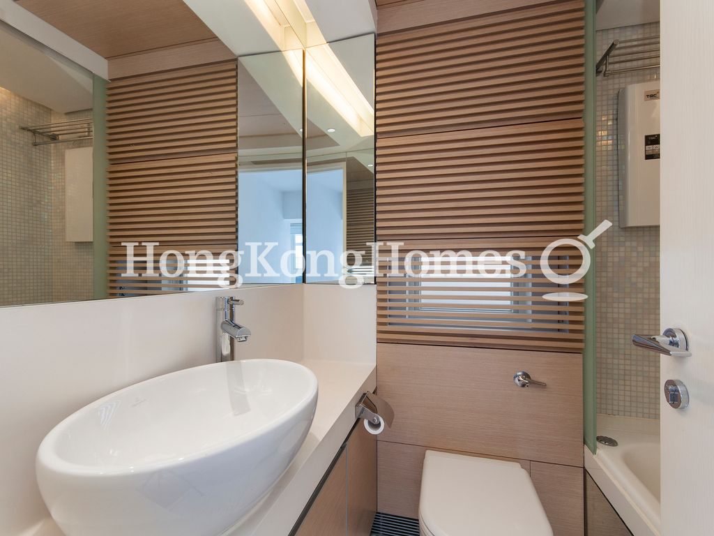 Master Bathroom — CentreStage - Block 02, Central