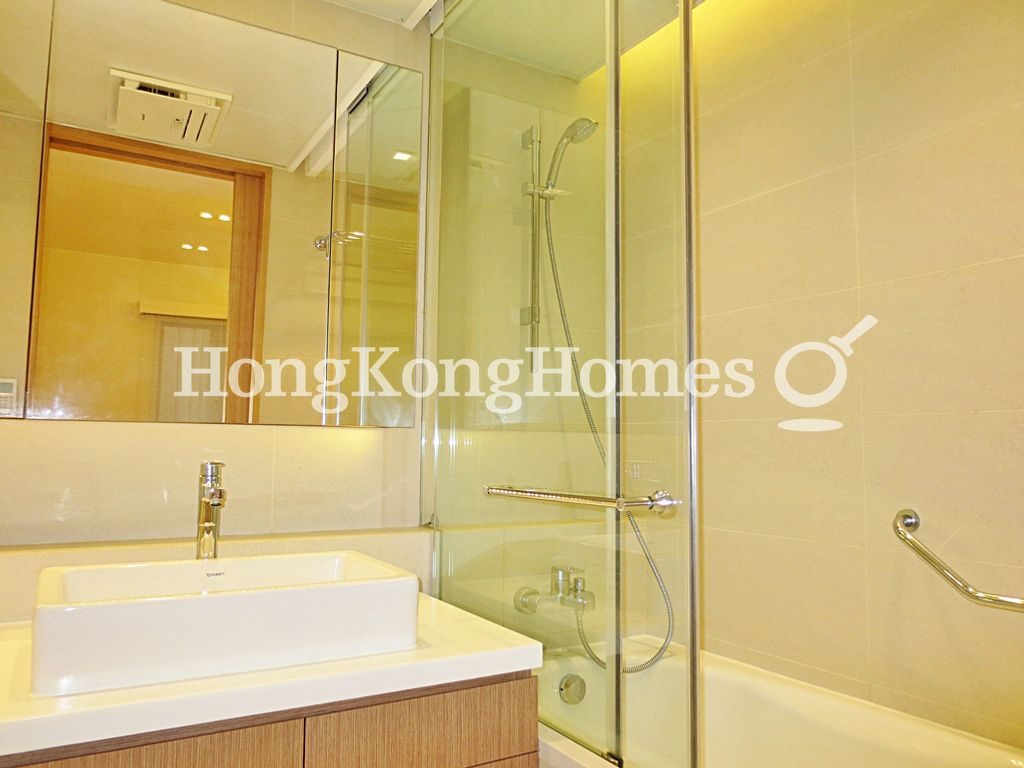 Master Bathroom — 海德大廈，銅鑼灣