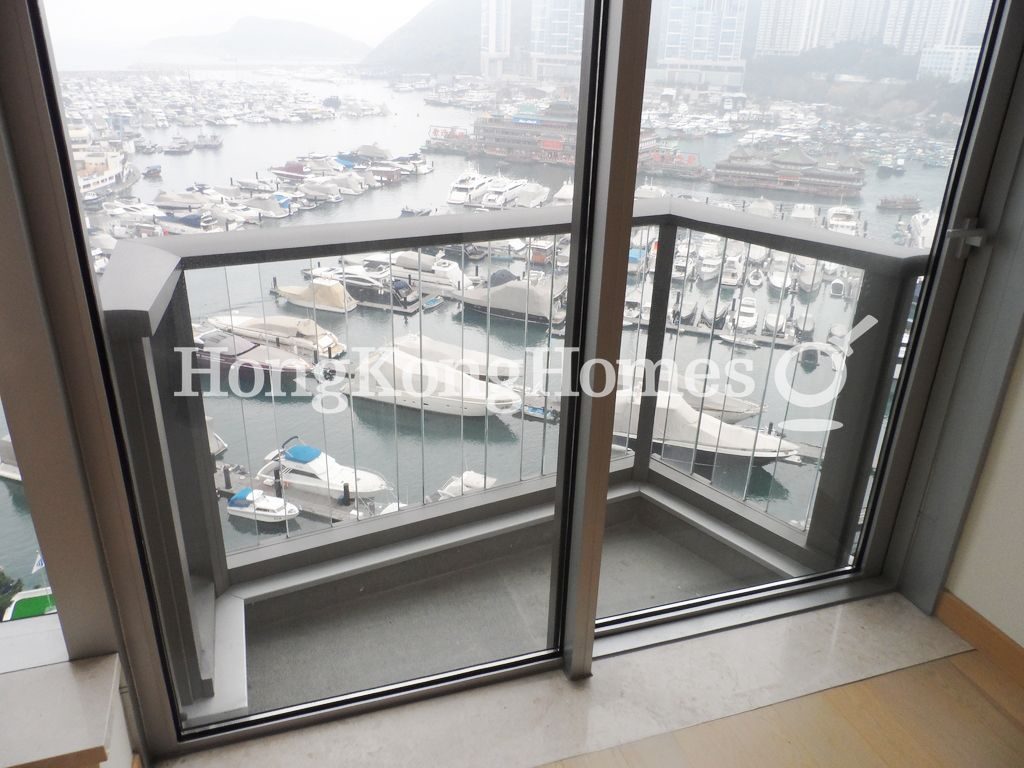 Balcony off Master Bedroom — 深灣9號 - 第3座，黃竹坑