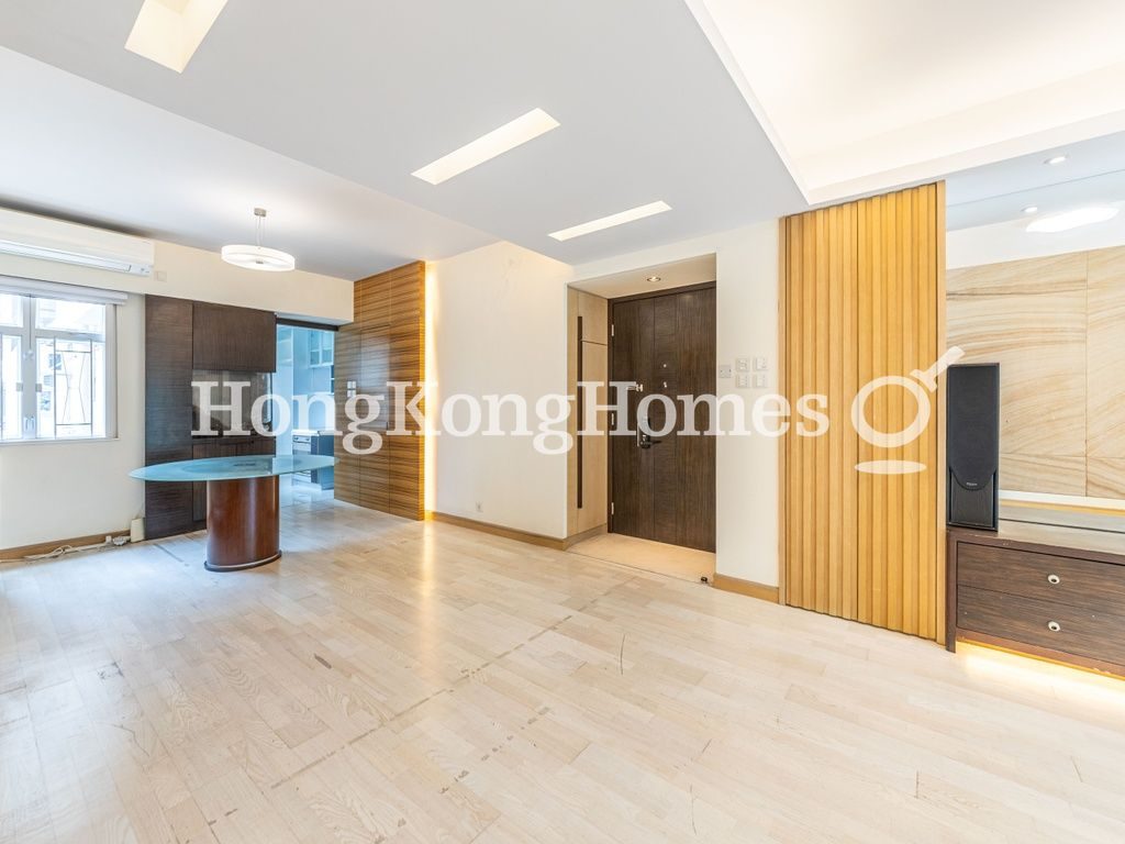 Living and Dining Room — Swiss Towers - Tower 2, Tai Hang