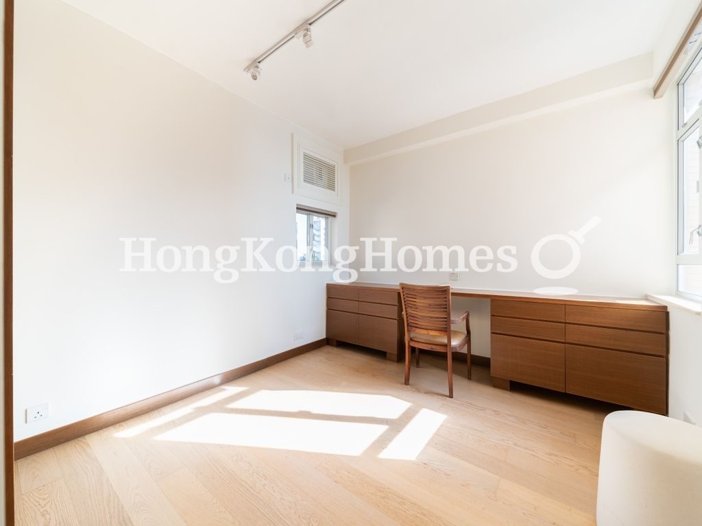 Second Bedroom — 碧瑤灣 - 第25座，薄扶林
