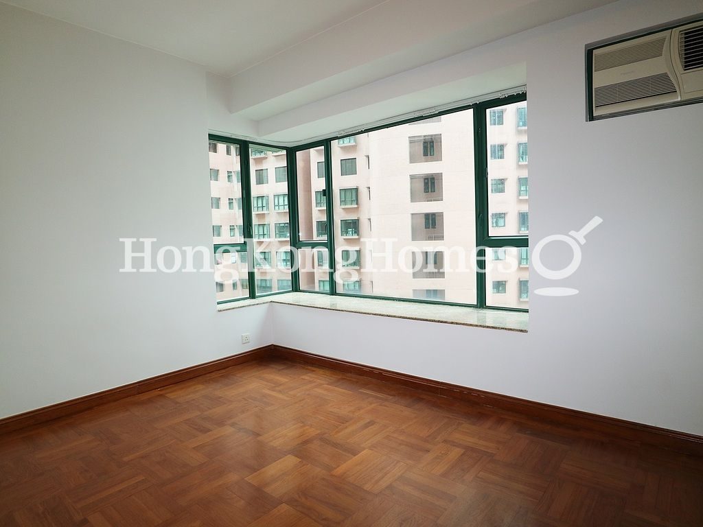 Master Bedroom — Hillsborough Court - Block 01, Mid-levels Central
