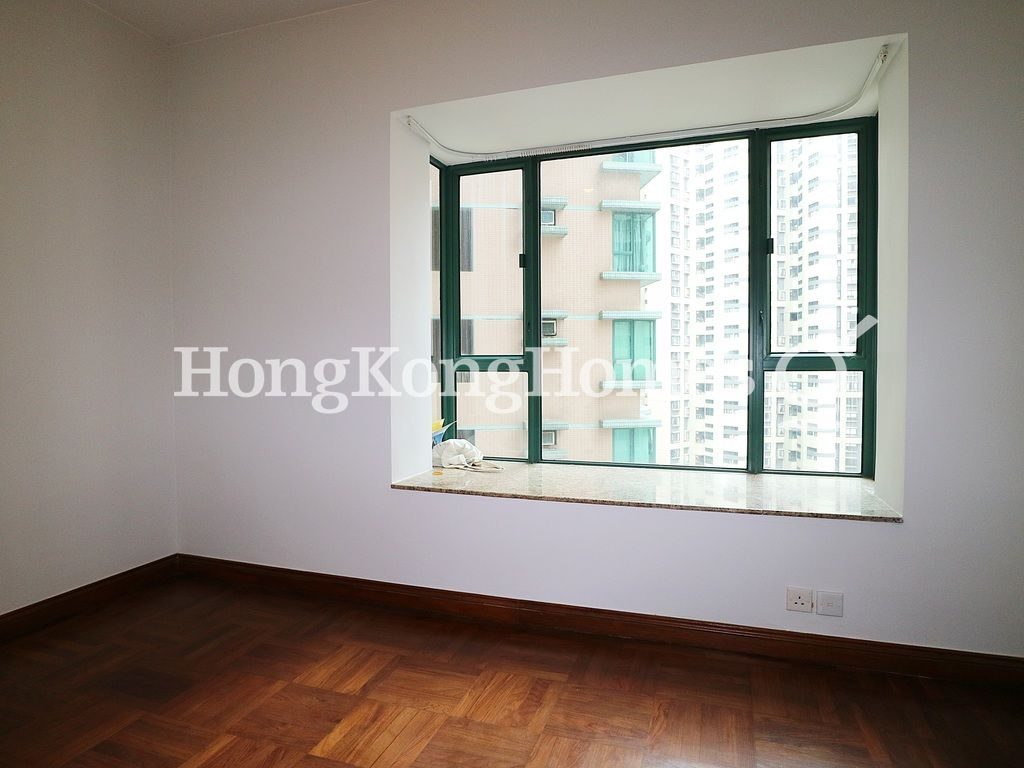 Second Bedroom — Hillsborough Court - Block 01, Mid-levels Central