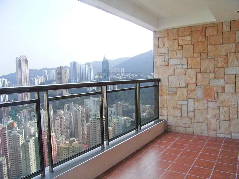 photo 2 — Evergreen Villa, Midlevels East