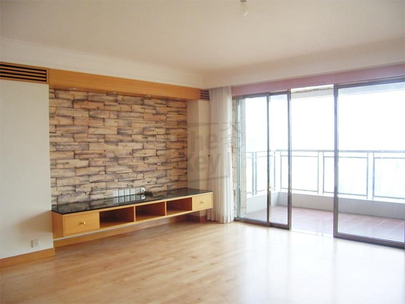 photo 3 — Evergreen Villa, Midlevels East