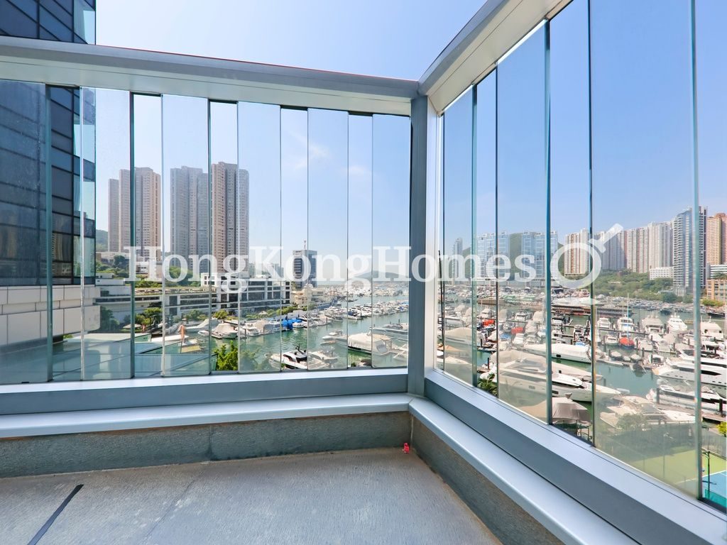 Balcony Off Master Bedroom — 深灣9號 - 第3座，黃竹坑