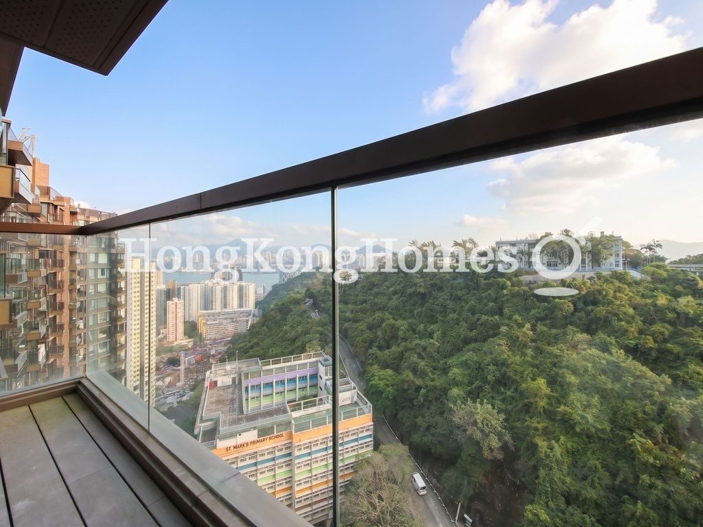 Balcony off Living and Dining Room — 香島，筲箕灣