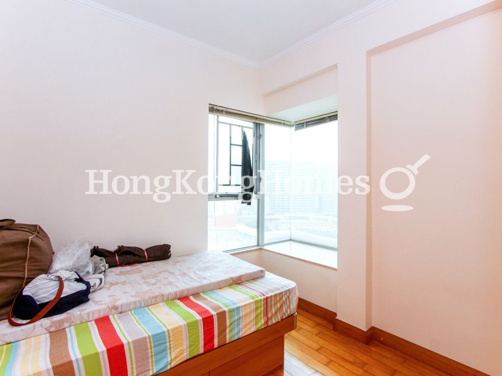 Third Bedroom — 漾日居 - 第03座，尖沙咀