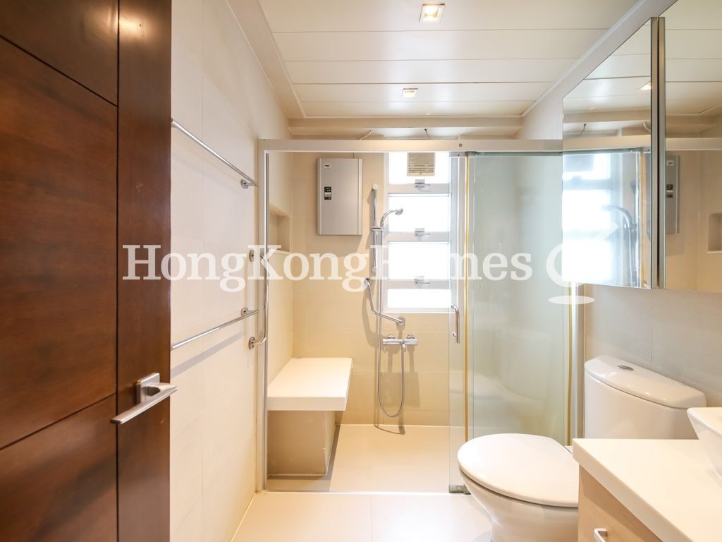 Master Bathroom — 精緻園，西半山