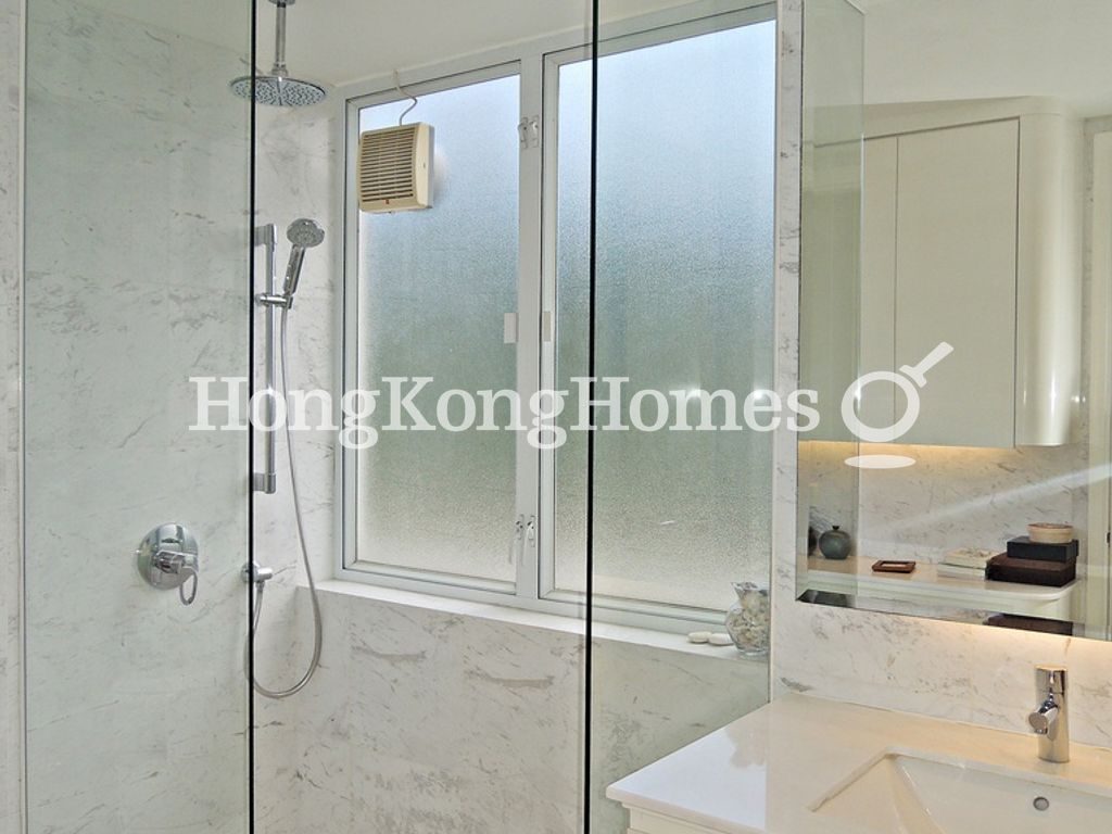 Master Bathroom — 南灣大廈，淺水灣
