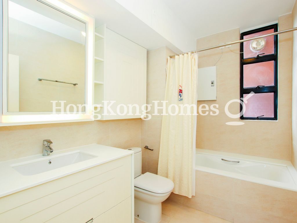 Master Bathroom — 樂活臺，跑馬地