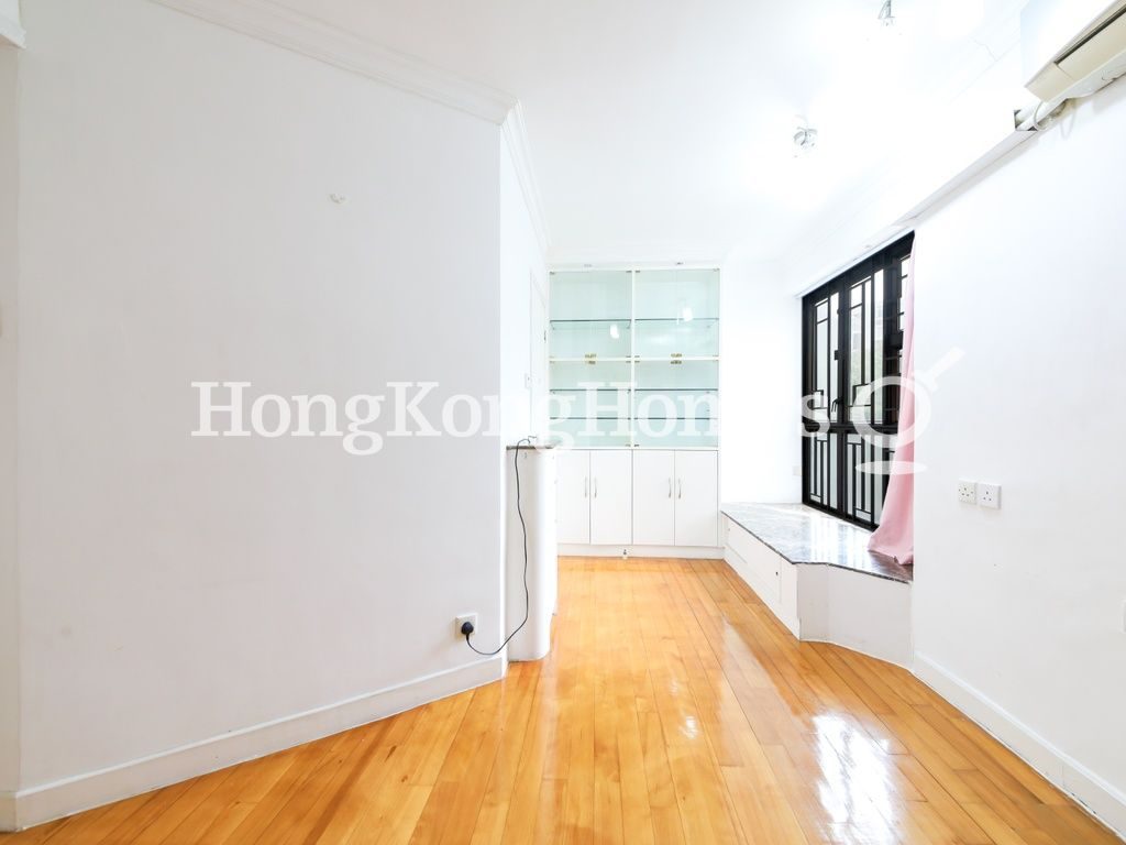 Second Bedroom — 又一居 02期 01座，九龍塘