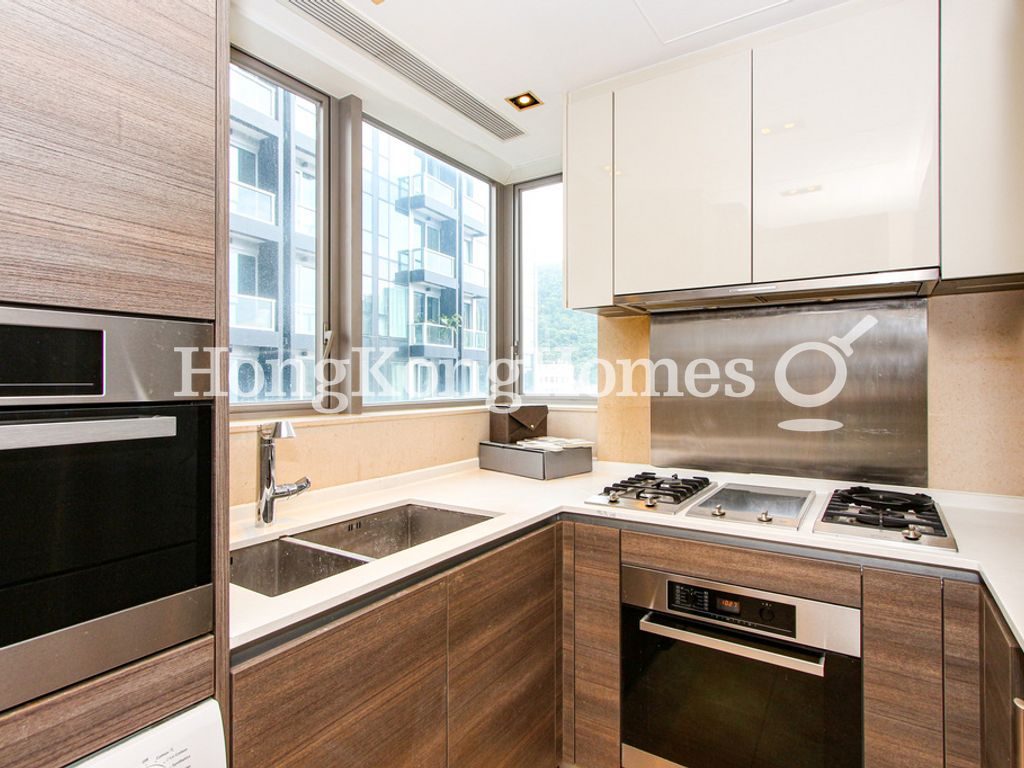Kitchen — The Summa - Tower 1, Mid-levels West