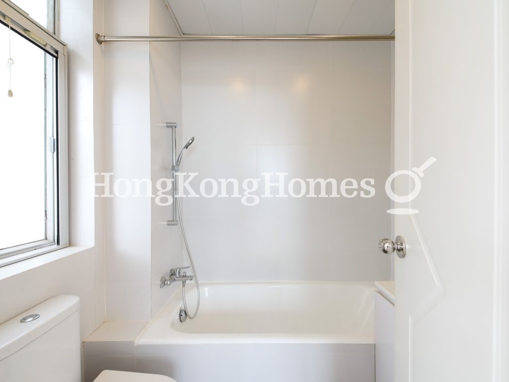 Master Bathroom — 海天別墅，赤柱