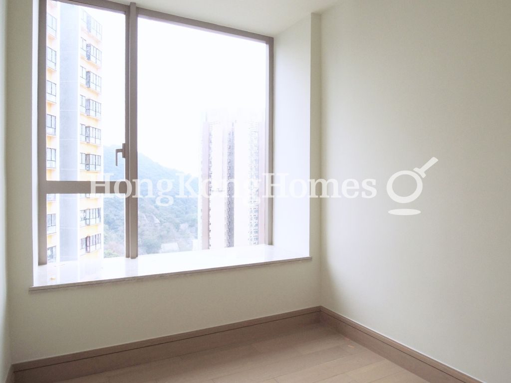 Third Bedroom — 加多近山，西環堅尼地城