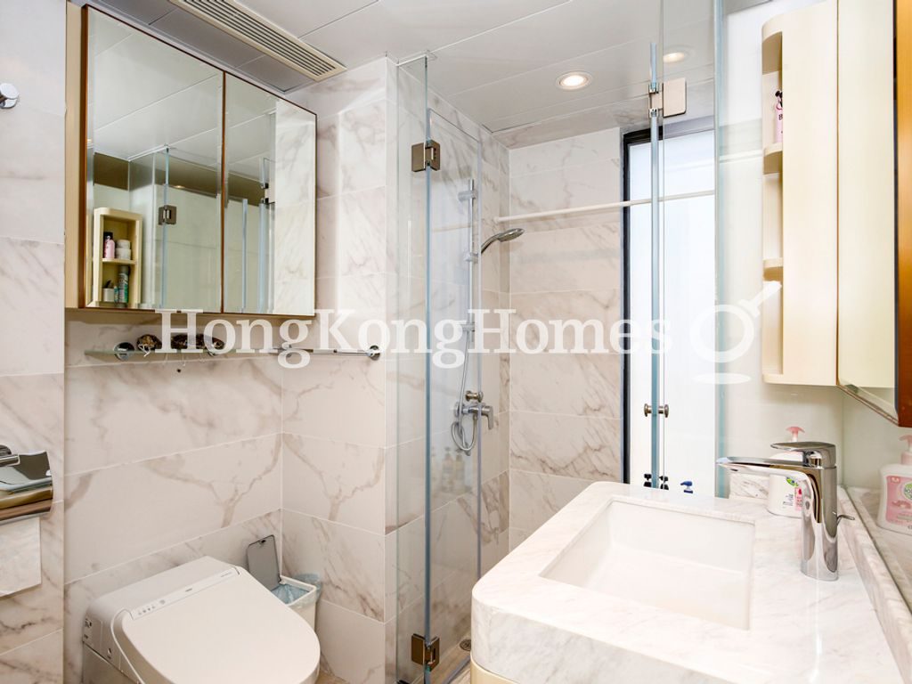 Second Ensuite Bathroom — 柏蔚山，北角
