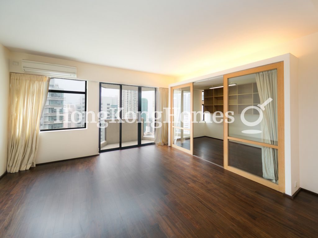 Living and Dining Room — Fulham Garden Blk C-D, Pokfulam