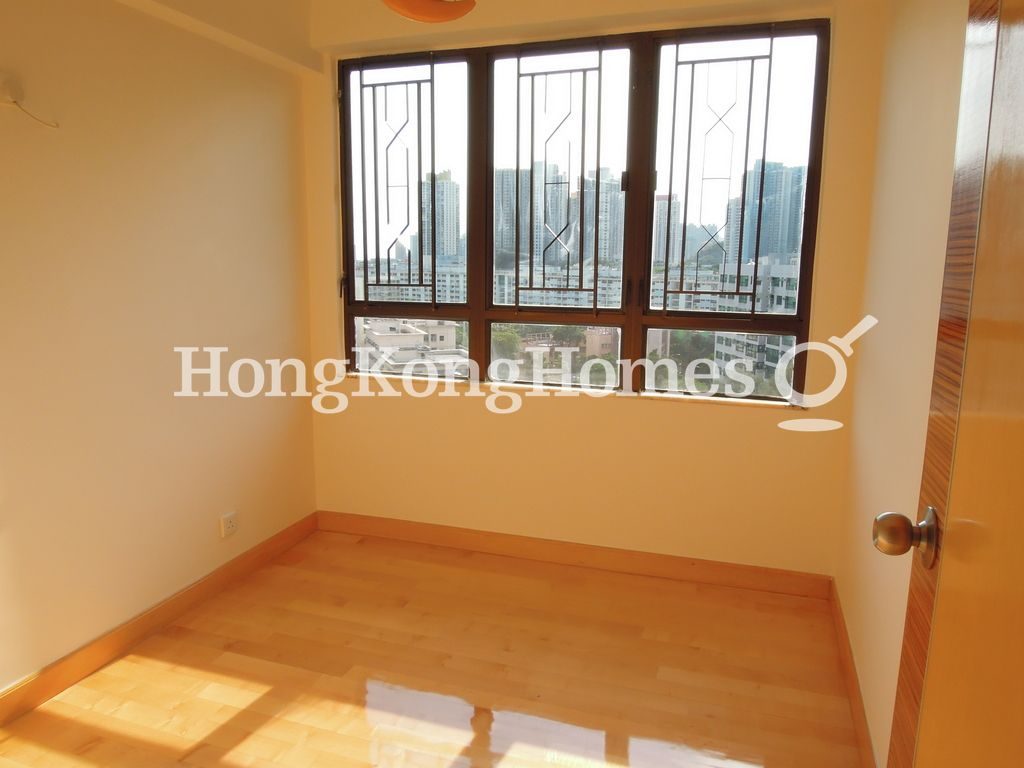 Second Bedroom — 又一居 03期 15座，九龍塘