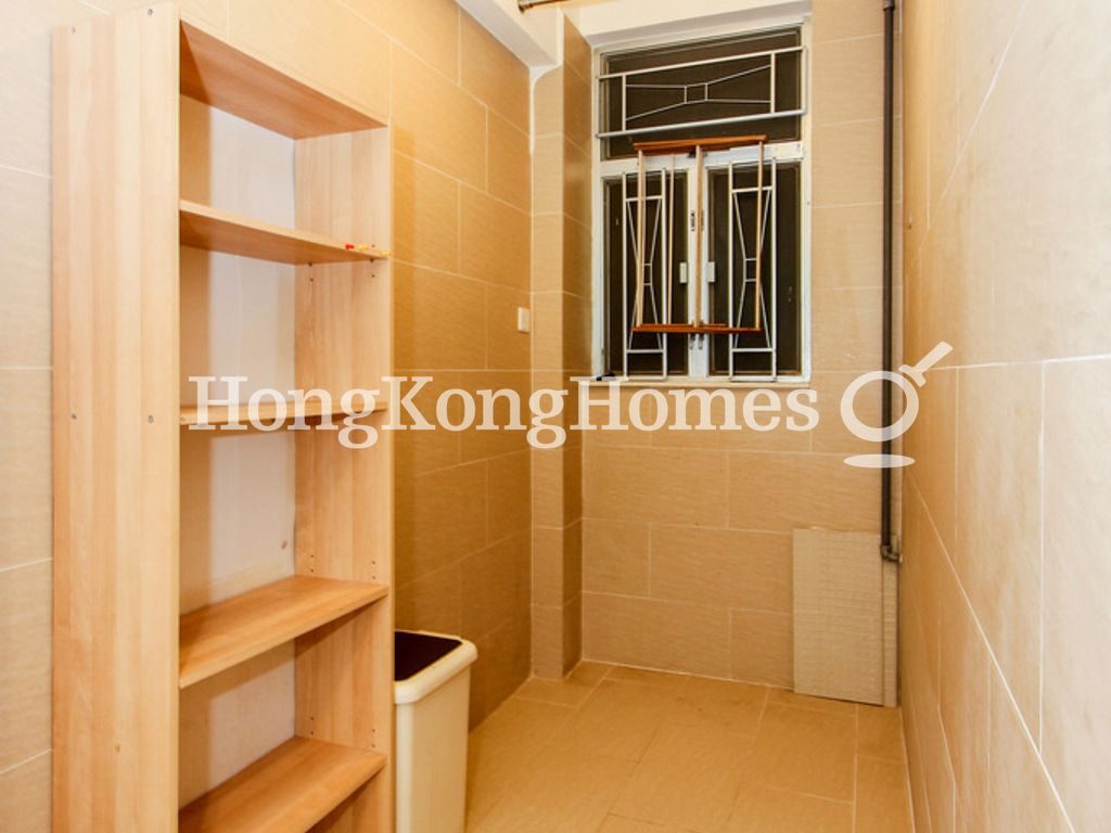Utility Area — 羅便臣花園大廈 03F-03G座，西半山
