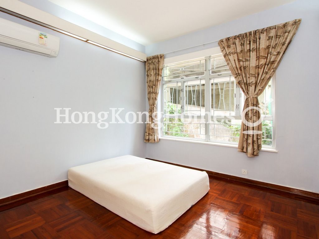 Second Bedroom — 羅便臣花園大廈 03F-03G座，西半山