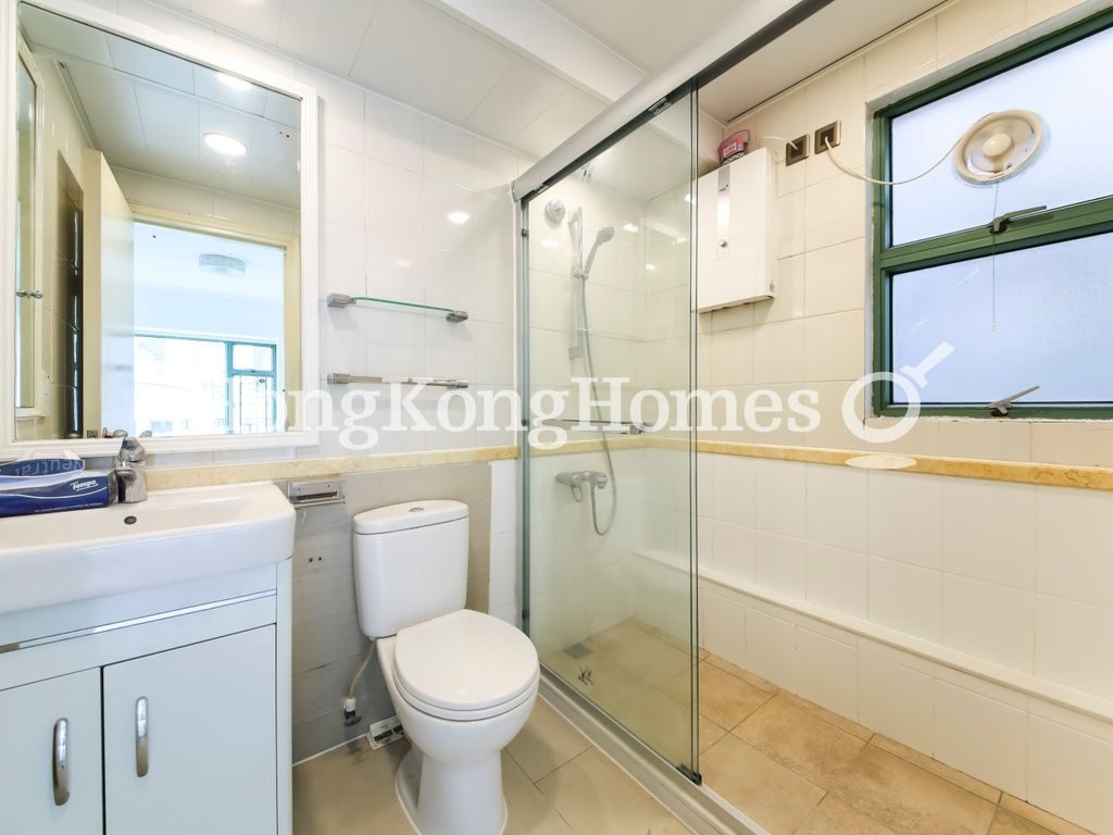Master Bathroom — 雍景臺 - 第02座，西半山