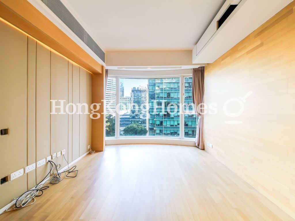 Living and Dining Room — Starcrest - Tower 1, Wan Chai