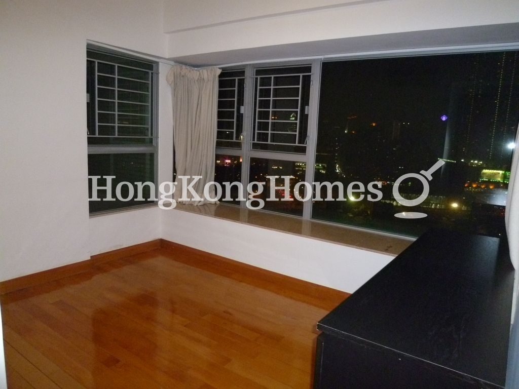 Third Bedroom — 漾日居 - 第03座，尖沙咀