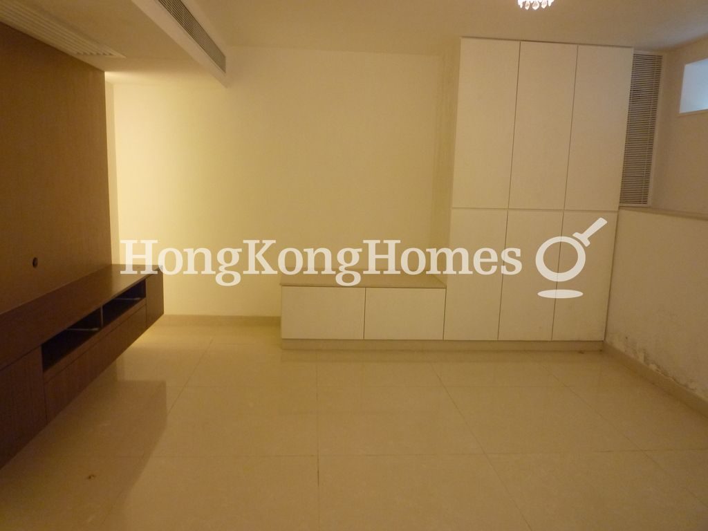 Family Room — 清水灣道，清水灣