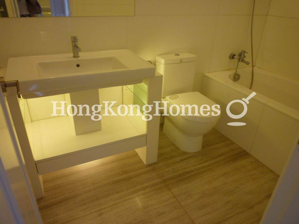 Master Bathroom — 清水灣道，清水灣