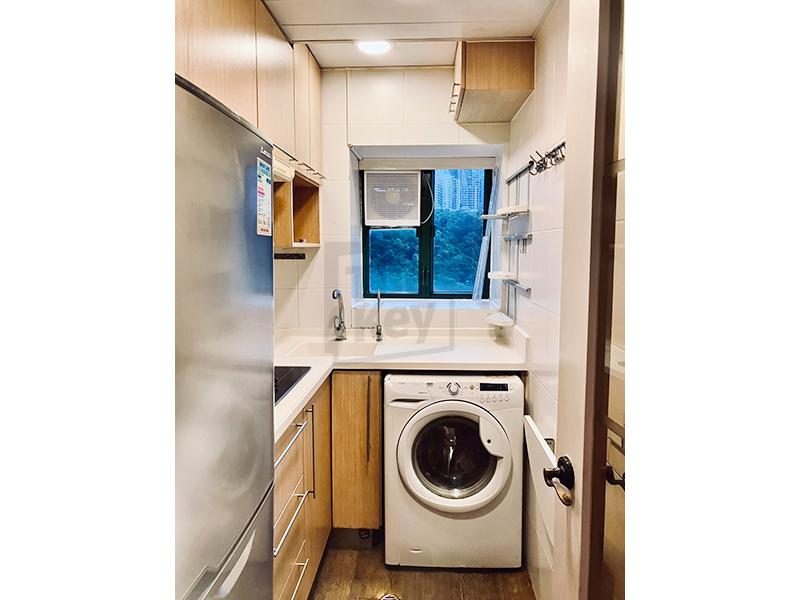 photo 8 — Monmouth Place, Midlevels Central