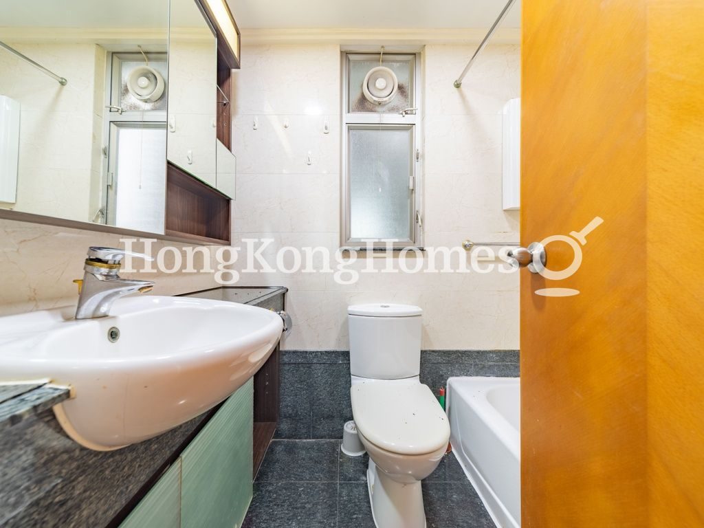 Guest Bathroom — 深灣軒，鴨脷洲